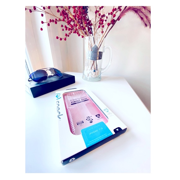 NEW Speck Case Protector iphone 7/8 & SE NIB - Picture 5 of 17